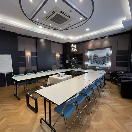 מלון Logis Borel Dunkirk