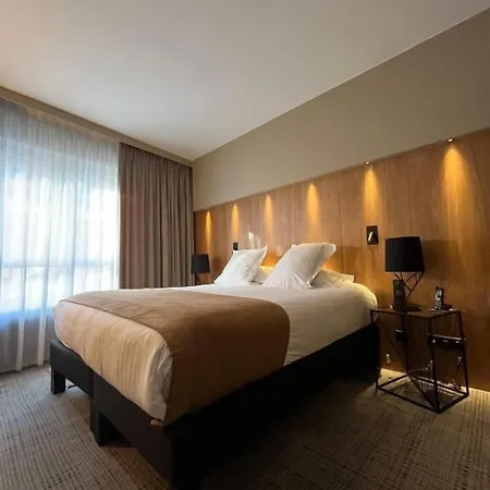 Hotel Logis Borel 4*