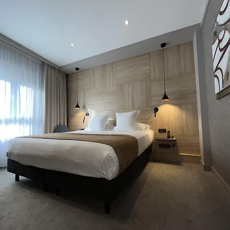 Hotel Logis Borel 4*